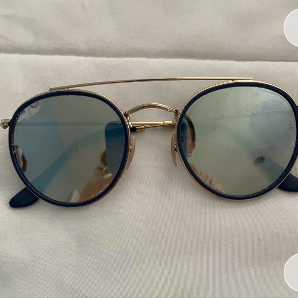 Blue authentic aviator ray ban